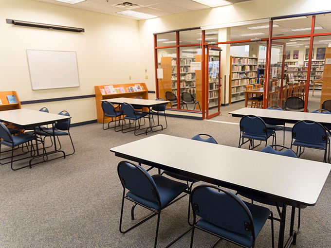 Champlain Heights Meeting Room